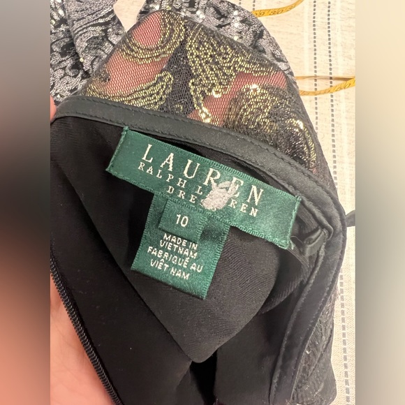 Lauren Ralph Lauren Silver Mesh Sequin Cocktail Dress Size 10 - Picture 5 of 12